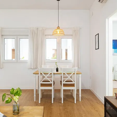 Apartment H2m Granados Acogedor En El Centro De Malaga