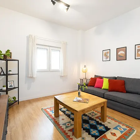 Apartment H2m Granados Acogedor En El Centro De Malaga